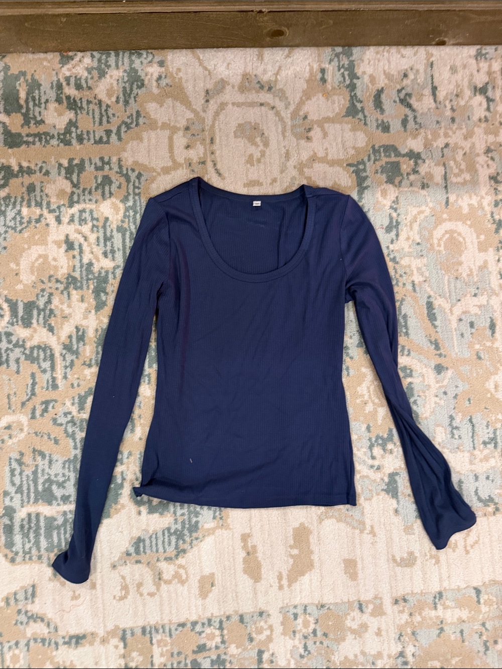 Women’s Navy Long-Sleeve Scoop Neck Top
